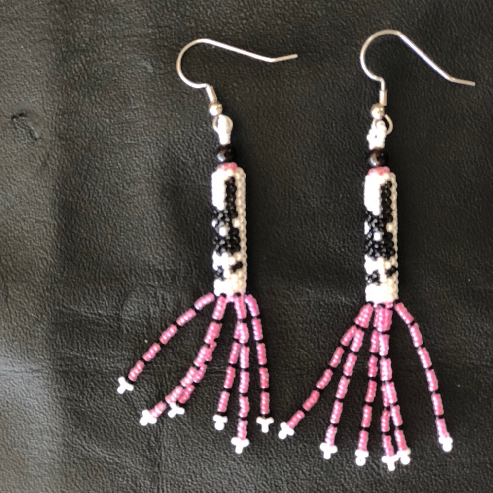 Beaded Playboy bunny Earrings